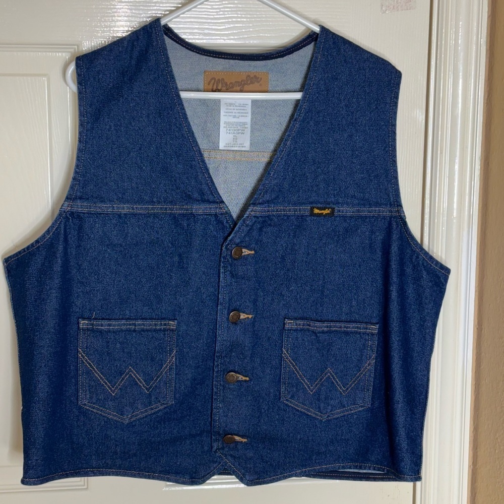 Wrangler Authentic Western Jacket Blue Denim Button Up Jean Vest Adult Size XL‌ - Picture 8 of 13